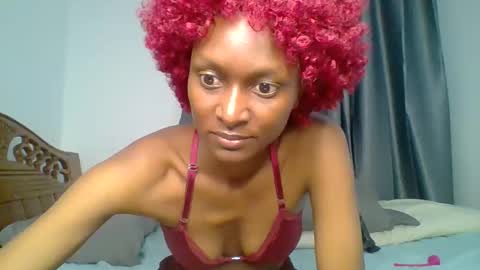 talisha smiles online show from April 25, 8:28 am