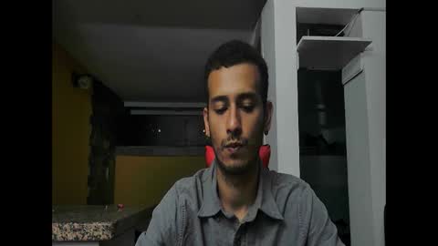 talktome4 online show from March 24, 6:07 am