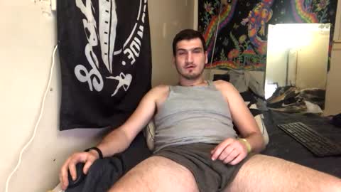 Snapshot of tallerandhandsomer chatting on March 22, 6:50 am tallerandhandsomer online show from March 22, 6:50 am