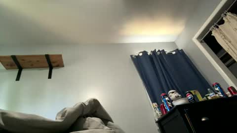 Snapshot of tallglassowater9cut459014 chatting on June 25, 5:06 pm first stream was very fun grateful for every follow and super active chat online show from June 25, 5:06 pm