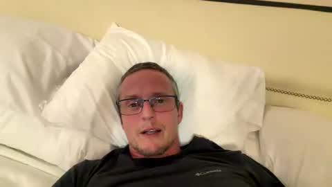 Snapshot of tallglassowater9cut459014 chatting on July 6, 7:27 am first stream was very fun grateful for every follow and super active chat online show from July 6, 7:27 am