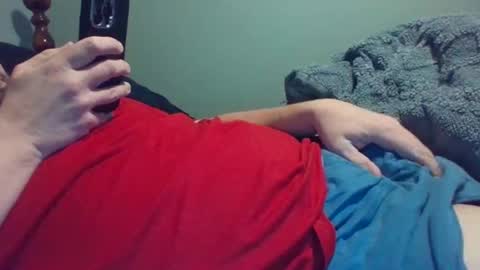 Snapshot of tallguy88444 chatting on January 14, 2:50 am tallguy88444 online show from January 14, 2:50 am