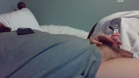 Snapshot of tallguy88444 chatting on November 21, 1:37 am tallguy88444 online show from November 21, 1:37 am