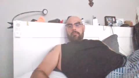Snapshot of talllatino310 chatting on July 10, 4:53 pm talllatino310 online show from July 10, 4:53 pm