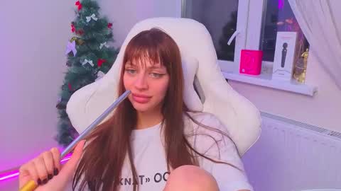 Snapshot of tamagotchi_san chatting on January 7, 5:26 pm Daria Promisess online show from January 7, 5:26 pm