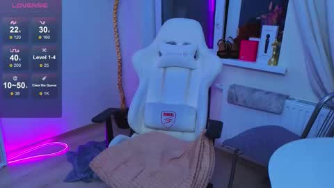 Snapshot of tamagotchi_san chatting on January 17, 4:22 pm Daria Promisess online show from January 17, 4:22 pm