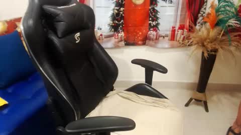 Tamara online show from December 7, 6:15 pm