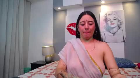 Snapshot of tamara_priya chatting on July 20, 11:34 am Tamara online show from July 20, 11:34 am