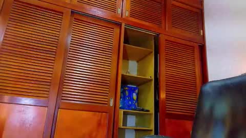    online show from September 21, 5:03 pm