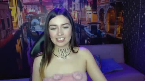 Snapshot of tamara_velezz chatting on February 20, 4:18 am Tamara online show from February 20, 4:18 am