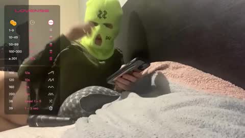 tamesbury online show from November 17, 1:44 am