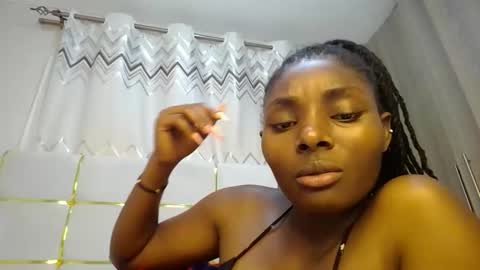 Snapshot of tamia538235 chatting on January 28, 6:49 pm tamia online show from January 28, 6:49 pm