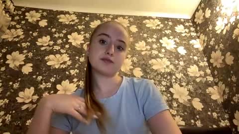 Karina online show from May 20, 6:03 pm