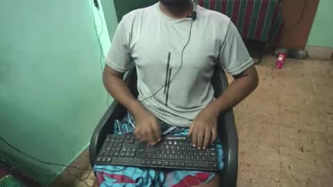 Snapshot of tamil_nadu chatting on October 29, 1:13 pm tamil_nadu online show from October 29, 1:13 pm