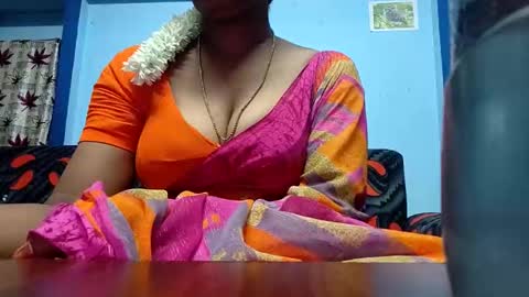 Snapshot of tamilmadhi520 chatting on May 2, 5:56 am tamilmadhi520 online show from May 2, 5:56 am