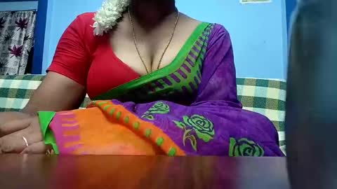 Snapshot of tamilmadhi520 chatting on May 21, 6:48 pm tamilmadhi520 online show from May 21, 6:48 pm