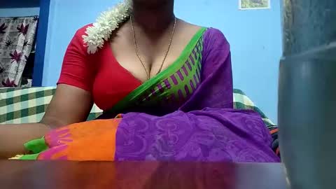 Snapshot of tamilmadhi520 chatting on May 25, 6:19 am tamilmadhi520 online show from May 25, 6:19 am