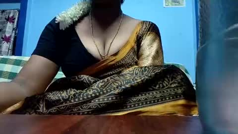 Snapshot of tamilmadhi520 chatting on June 25, 5:23 am tamilmadhi520 online show from June 25, 5:23 am