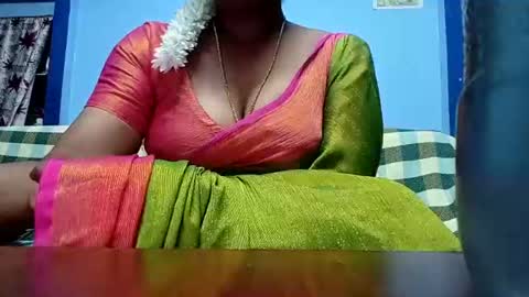 Snapshot of tamilmadhi520 chatting on July 20, 5:15 pm tamilmadhi520 online show from July 20, 5:15 pm