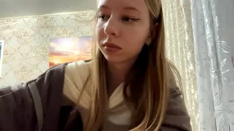 Snapshot of tammiglembocki chatting on April 12, 4:45 pm Jenny online show from April 12, 4:45 pm