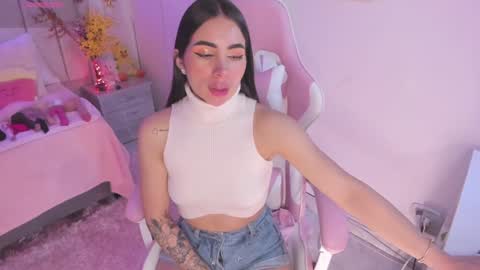 Tammy online show from December 13, 7:32 pm