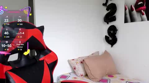 tammy  online show from October 17, 3:58 pm