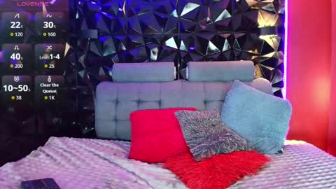 Tammy sutra online show from April 2, 7:11 pm