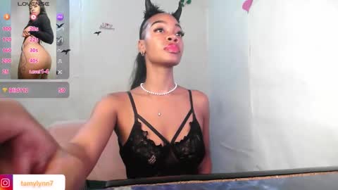 tamylynn online show from March 1, 2:13 am