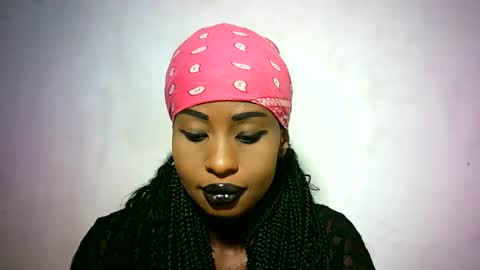 Snapshot of tanasha_20 chatting on May 8, 4:45 pm tanasha_20 online show from May 8, 4:45 pm
