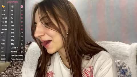 Alice online show from April 17, 4:10 pm