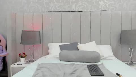 Snapshot of taniacarterr chatting on February 11, 11:54 am TaniaCarter online show from February 11, 11:54 am