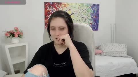 Tania  online show from April 7, 6:41 pm