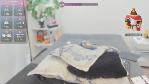 Tanisha online show from January 28, 9:30 am