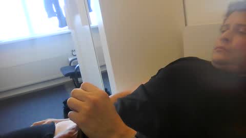 Tanitog online show from December 6, 2:06 pm