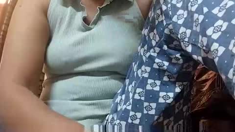 taniya_roy4628 online show from April 12, 1:54 am