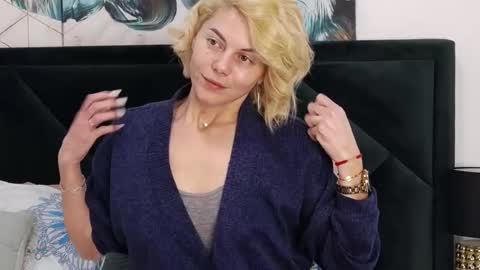 tanyaGrey online show from February 12, 7:14 am