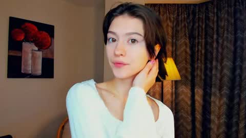 Snapshot of tannaschoeneck chatting on May 2, 7:24 am Anna online show from May 2, 7:24 am