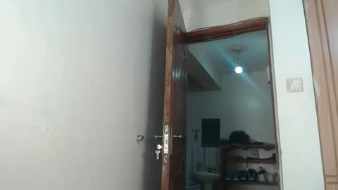 tania online show from January 8, 11:18 pm