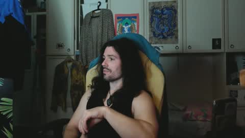 Snapshot of tantra_man_yogi chatting on October 2, 7:10 pm Tantra Man Yogi online show from October 2, 7:10 pm
