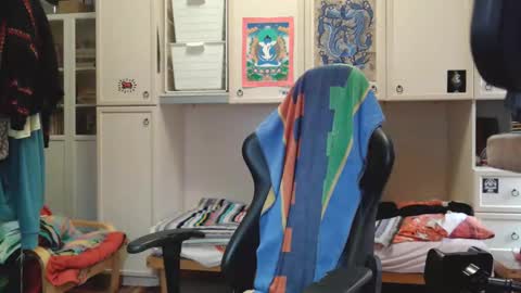 Snapshot of tantra_man_yogi chatting on February 10, 2:32 pm Tantra Man Yogi online show from February 10, 2:32 pm