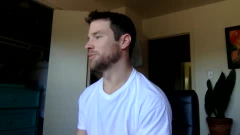 Dr. Love online show from November 26, 3:35 pm