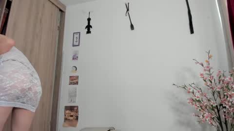 tanya online show from December 6, 8:07 pm