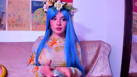 Snapshot of tara_hs chatting on October 8, 3:04 am online show from October 8, 3:04 am