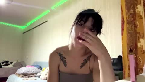 Leila online show from August 2, 6:39 pm
