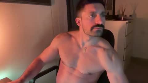 tarquit8 online show from February 18, 9:33 pm