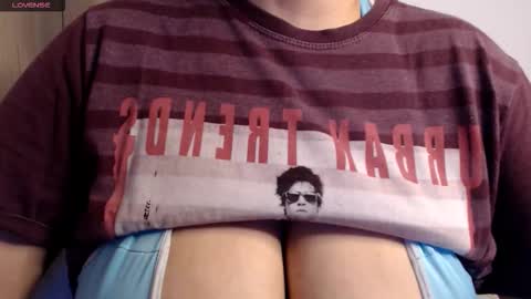 tarrant_ online show from December 20, 11:12 pm