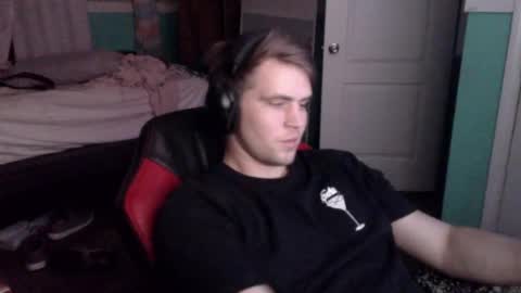 tarus333 online show from September 27, 9:25 am