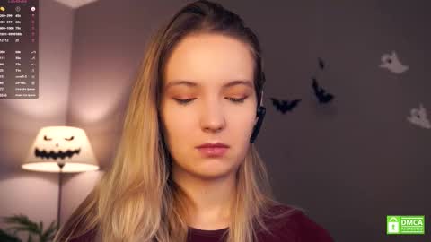 Your Ressie online show from October 31, 7:31 am