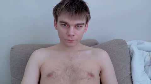 Snapshot of tasteithorny chatting on June 2, 7:32 am tasteithorny online show from June 2, 7:32 am