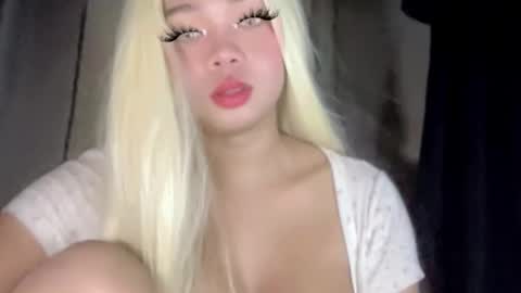 tastelikesugar1 online show from March 25, 8:09 am